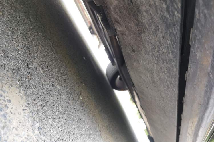 Used Mercedes-Benz GLS  Chassis Front Left