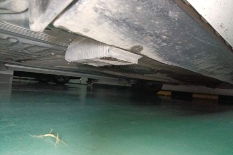 Used Mercedes-Benz GLS  Chassis Front Left