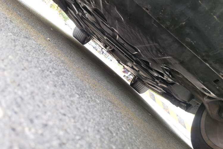 Used Mercedes-Benz GLS  Chassis Front