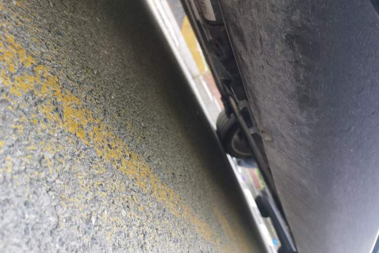 Used Mercedes-Benz GLS  Chassis Rear Right