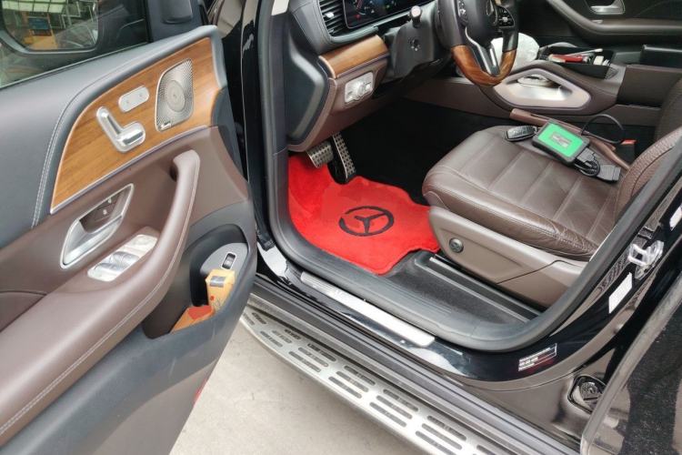 Used Mercedes-Benz GLS 2022 Second Facelift GLS 450 4MATIC Luxury Edition Driver Seat