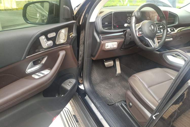 Used Mercedes-Benz GLS 2022 Refresh GLS 450 4MATIC Fashion Edition Driver Seat