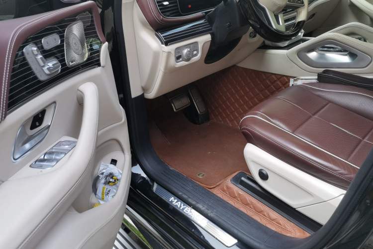 Used Mercedes-Benz GLS  Driver Seat
