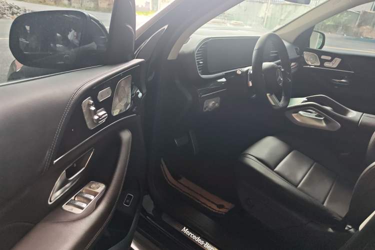 Used Mercedes-Benz GLS 2022 Second Facelift GLS 450 4MATIC Stylish Version Driver Seat