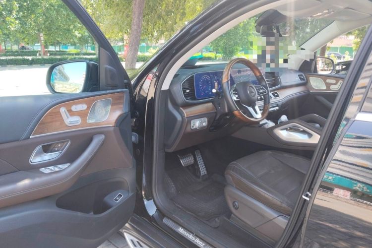 Used Mercedes-Benz GLS 2022 Second Facelift GLS 450 4MATIC Luxury Edition Driver Seat