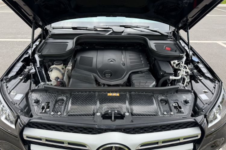 Used Mercedes-Benz GLS 2022 Second Facelift GLS 450 4MATIC Luxury Edition Engine Bay