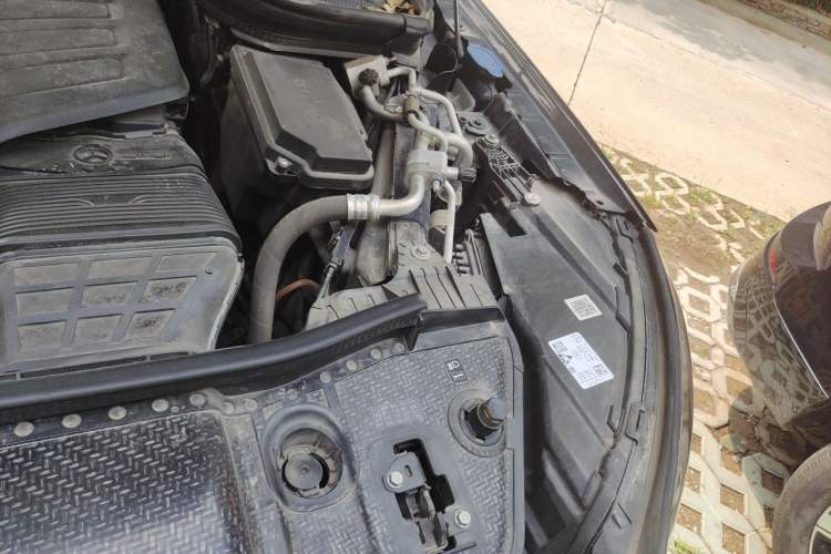 Used Mercedes-Benz GLS 2022 Second Facelift GLS 450 4MATIC Luxury Edition Engine Bay Left