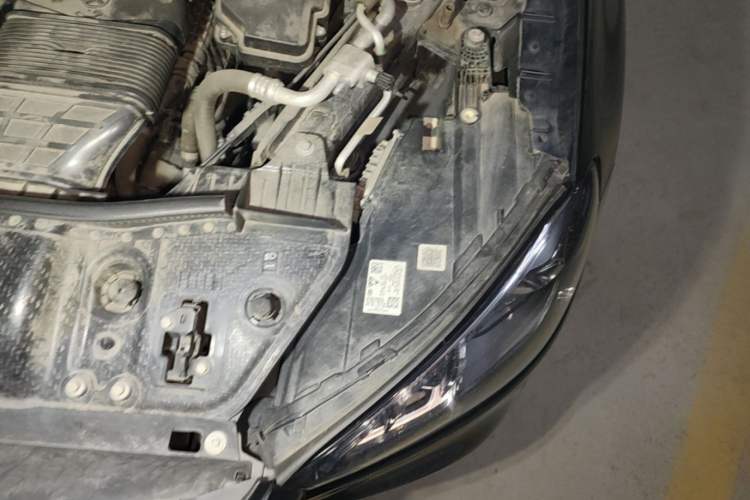 Used Mercedes-Benz GLS 2022 Second Facelift GLS 450 4MATIC Stylish Version Engine Bay Left