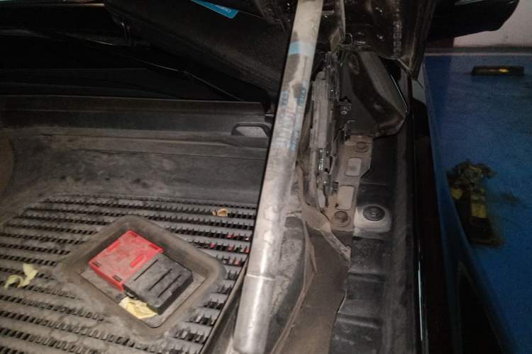 Used Mercedes-Benz GLS 2022 GLS 450 4MATIC Luxury Model Engine Bay Left