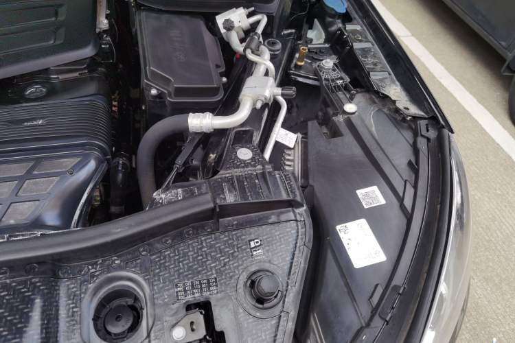 Used Mercedes-Benz GLS 2022 GLS 450 4MATIC Stylish Model Engine Bay Left