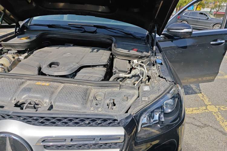 Used Mercedes-Benz GLS 2022 Second Facelift GLS 450 4MATIC Stylish Version Engine Bay Left