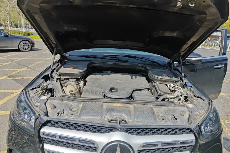 Used Mercedes-Benz GLS 2022 Second Facelift GLS 450 4MATIC Stylish Version Engine Bay