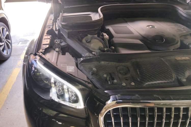 Used Mercedes-Benz GLS 2022 Second Facelift GLS 450 4MATIC Luxury Edition Engine Bay Right