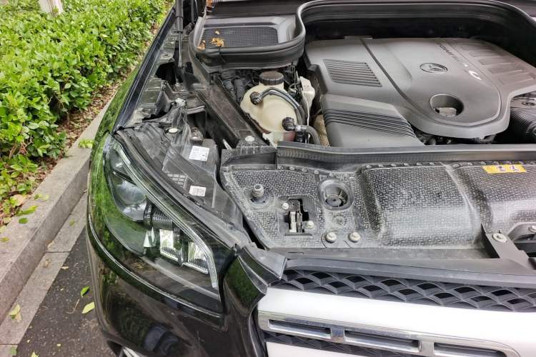 Used Mercedes-Benz GLS 2022 Second Facelift GLS 450 4MATIC Stylish Version Engine Bay Right
