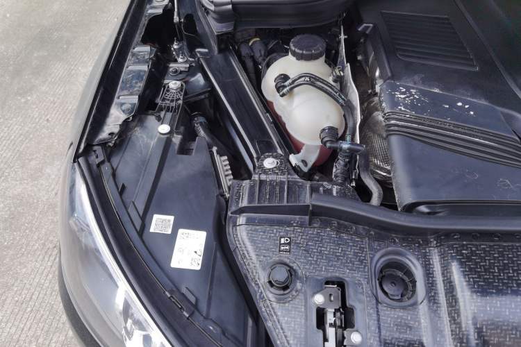 Used Mercedes-Benz GLS 2022 GLS 450 4MATIC Stylish Model Engine Bay Right