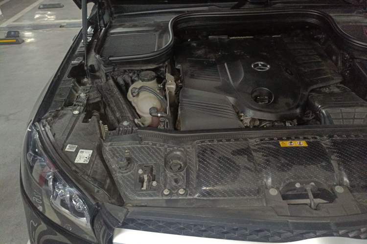 Used Mercedes-Benz GLS 2022 Second Facelift GLS 450 4MATIC Luxury Edition Engine Bay Right