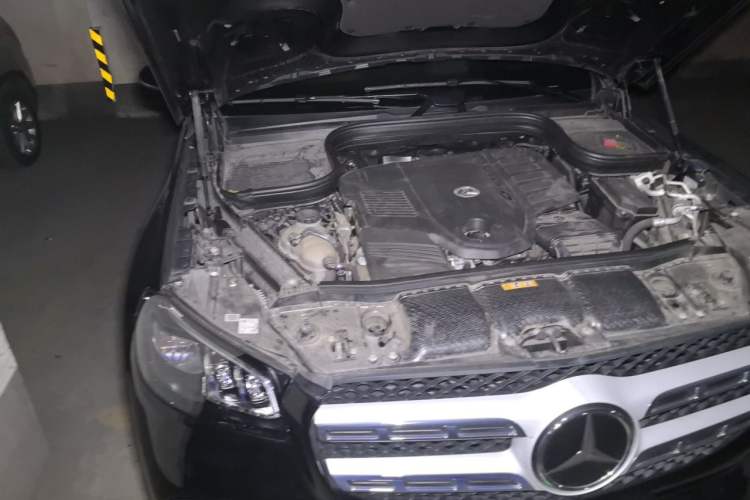 Used Mercedes-Benz GLS 2022 Second Facelift GLS 450 4MATIC Luxury Edition Engine Bay Right