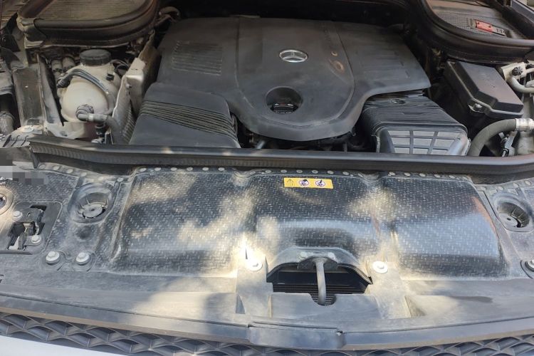 Used Mercedes-Benz GLS 2022 Second Facelift GLS 450 4MATIC Luxury Edition Engine Bay