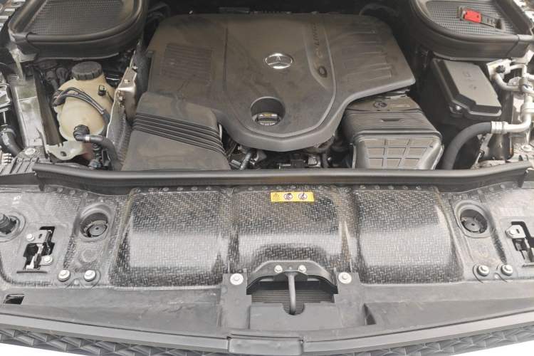 Used Mercedes-Benz GLS 2022 Second Facelift GLS 450 4MATIC Stylish Version Engine Bay