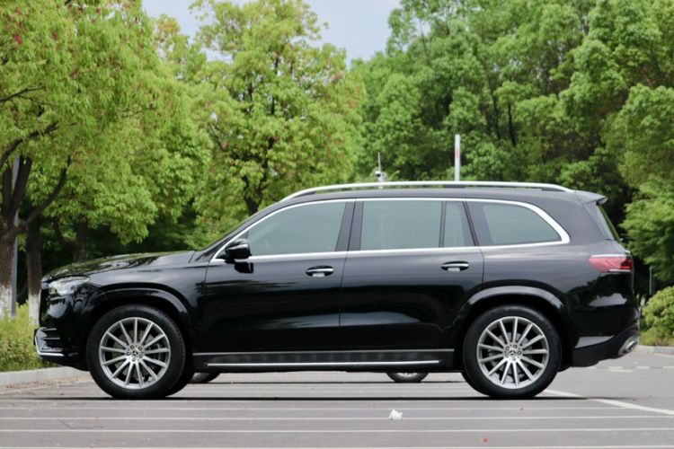 Used Mercedes-Benz GLS 2022 Second Facelift GLS 450 4MATIC Luxury Edition Exterior 3