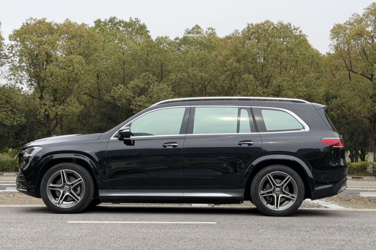 Used Mercedes-Benz GLS 2022 Second Facelift GLS 450 4MATIC Stylish Version Exterior 4