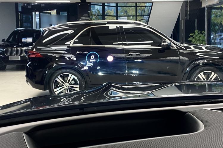Used Mercedes-Benz GLS 2022 Second Facelift GLS 450 4MATIC Luxury Edition Exterior 7