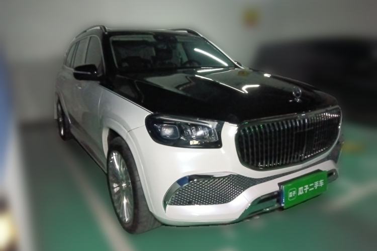 Used Mercedes-Benz GLS  Front Right 45 Deg