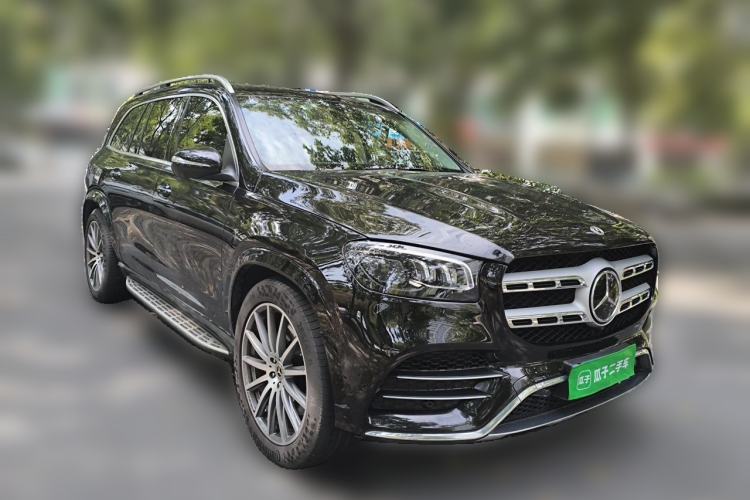 Used Mercedes-Benz GLS 2022 Second Facelift GLS 450 4MATIC Luxury Edition Front Right 45 Deg