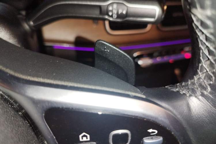 Used Mercedes-Benz GLS 2022 GLS 450 4MATIC Luxury Model Gear Lever