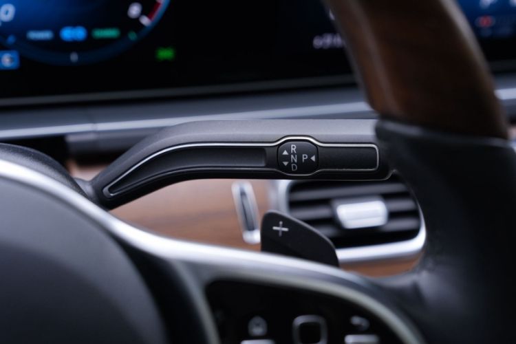 Used Mercedes-Benz GLS 2022 Second Facelift GLS 450 4MATIC Luxury Edition Gear Lever