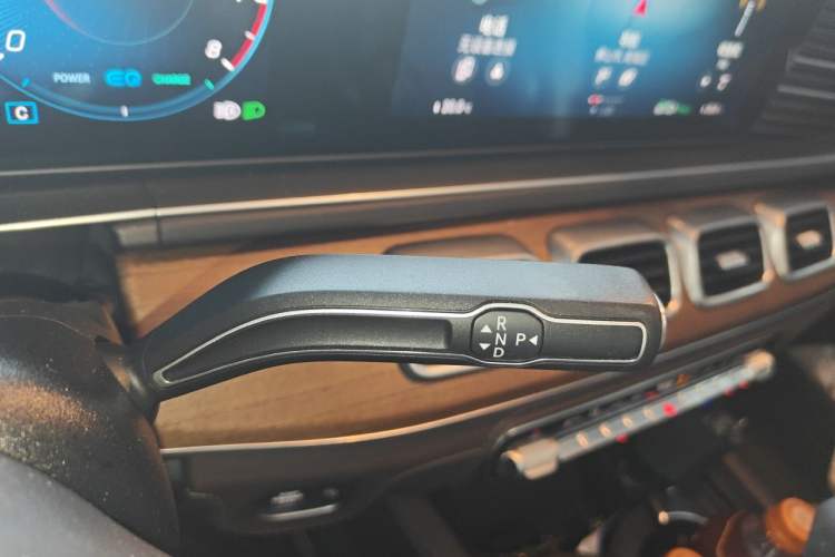 Used Mercedes-Benz GLS 2022 GLS 450 4MATIC Luxury Model Gear Lever