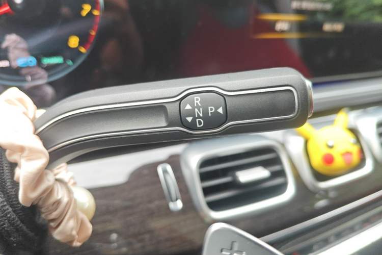 Used Mercedes-Benz GLS 2022 Second Facelift GLS 450 4MATIC Stylish Version Gear Lever