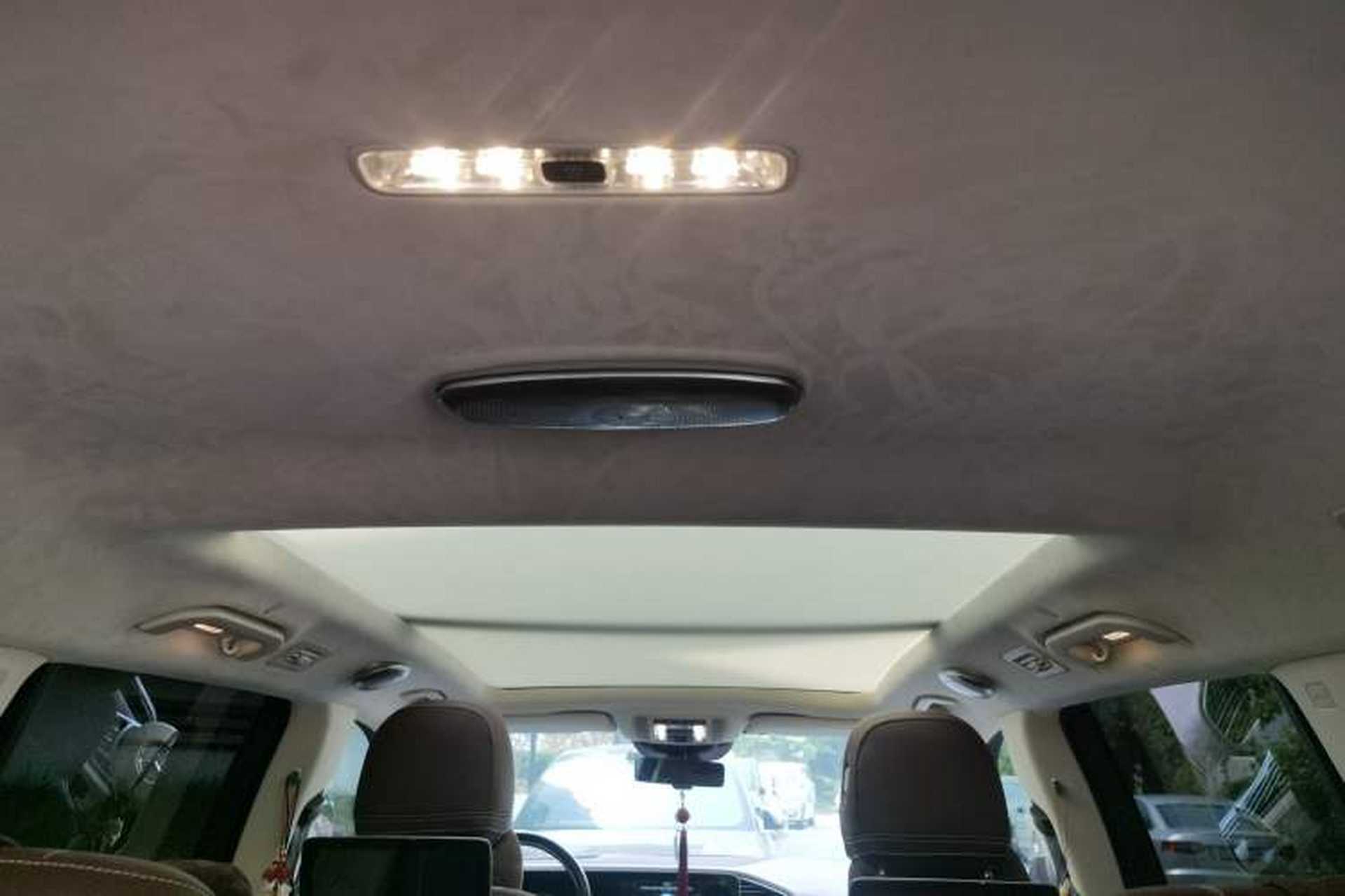 Used Mercedes-Benz GLS  Headliner