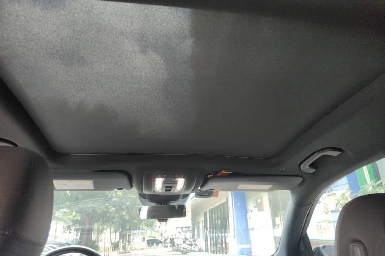 Used Mercedes-Benz GLS  Headliner