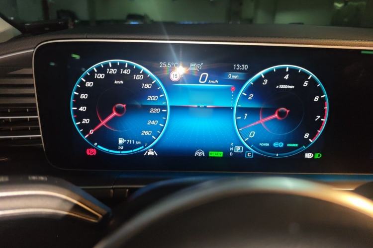 Used Mercedes-Benz GLS 2022 GLS 450 4MATIC Stylish Model Instrument Cluster