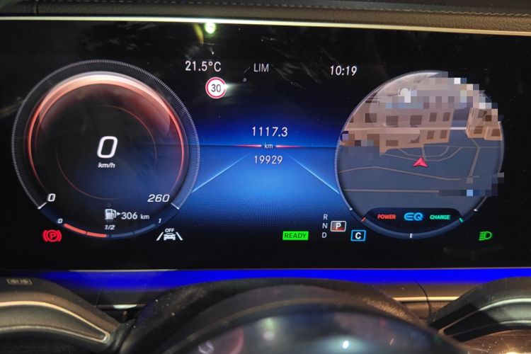 Used Mercedes-Benz GLS 2022 Second Facelift GLS 450 4MATIC Stylish Version Instrument Cluster