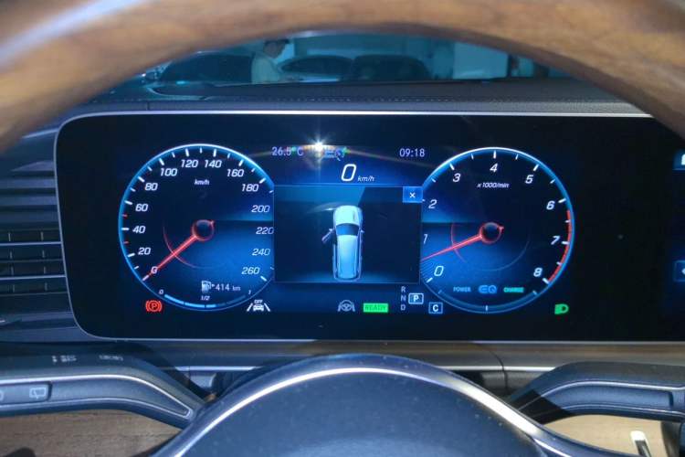 Used Mercedes-Benz GLS 2022 Second Facelift GLS 450 4MATIC Luxury Edition Instrument Cluster