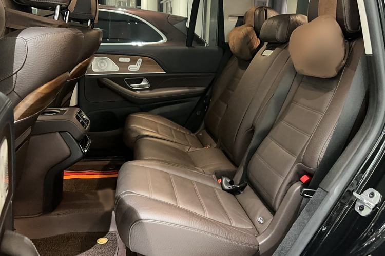 Used Mercedes-Benz GLS 2022 Second Facelift GLS 450 4MATIC Luxury Edition Interior 1