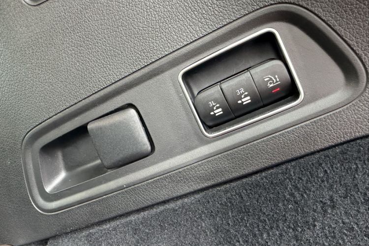 Used Mercedes-Benz GLS 2022 Second Facelift GLS 450 4MATIC Stylish Version Interior 2
