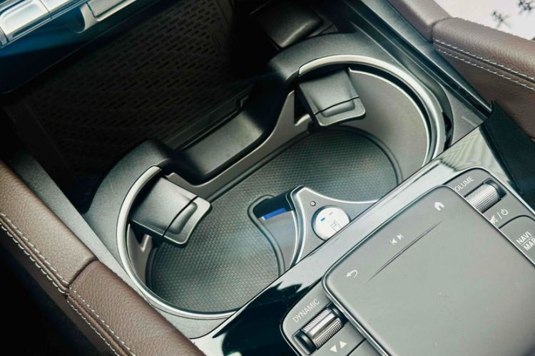 Used Mercedes-Benz GLS 2022 Second Facelift GLS 450 4MATIC Stylish Version Interior 3