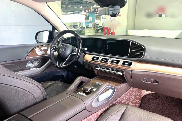 Used Mercedes-Benz GLS 2022 GLS 450 4MATIC Luxury Model Left Front Seat
