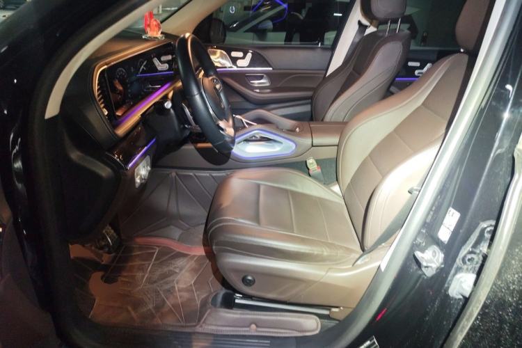 Used Mercedes-Benz GLS 2022 Second Facelift GLS 450 4MATIC Stylish Version Left Front Seat