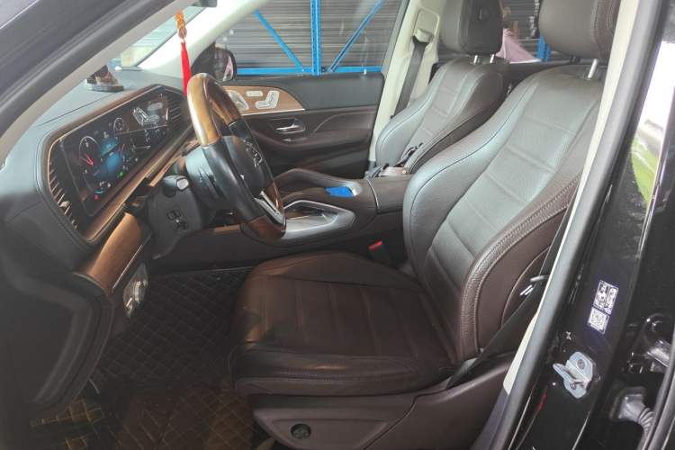 Used Mercedes-Benz GLS 2022 GLS 450 4MATIC Luxury Model Left Front Seat