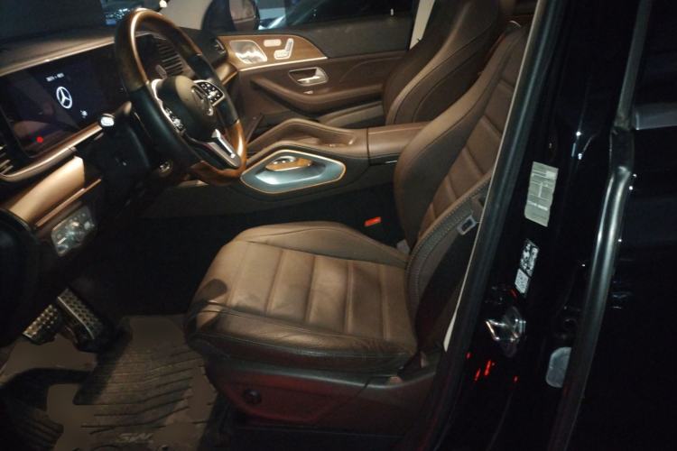 Used Mercedes-Benz GLS 2022 Second Facelift GLS 450 4MATIC Luxury Edition Left Front Seat