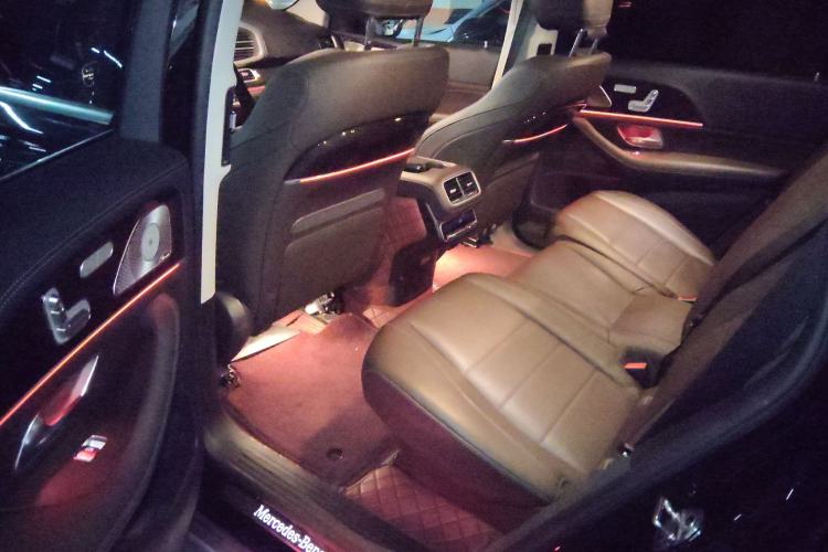 Used Mercedes-Benz GLS 2022 Second Facelift GLS 450 4MATIC Stylish Version Left Rear Seat