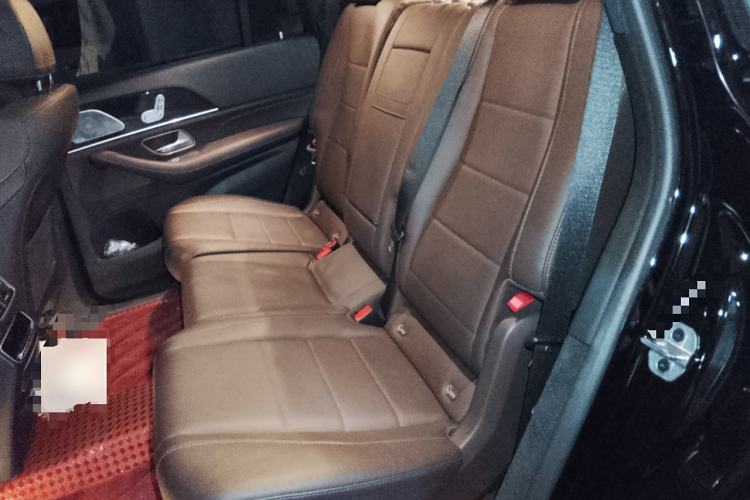 Used Mercedes-Benz GLS 2022 GLS 450 4MATIC Luxury Model Left Rear Seat