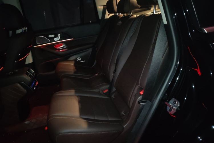 Used Mercedes-Benz GLS 2022 Second Facelift GLS 450 4MATIC Stylish Version Left Rear Seat