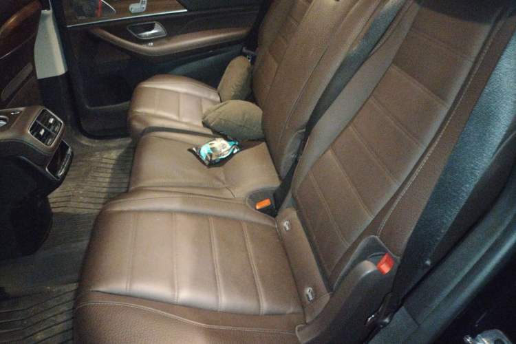 Used Mercedes-Benz GLS 2022 Second Facelift GLS 450 4MATIC Luxury Edition Left Rear Seat