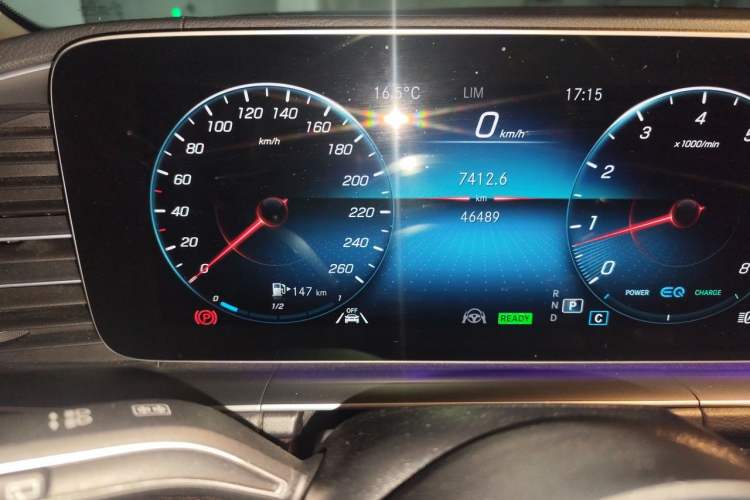 Used Mercedes-Benz GLS 2022 Second Facelift GLS 450 4MATIC Stylish Version Odometer Close Up