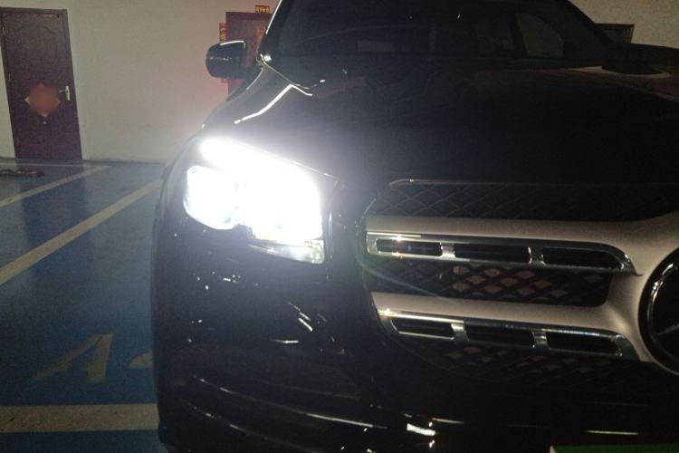 Used Mercedes-Benz GLS 2022 GLS 450 4MATIC Luxury Model Right Front Headlight